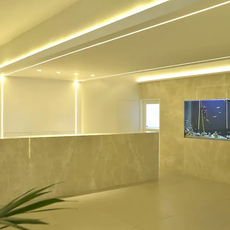 Sunrise Gardens 4*