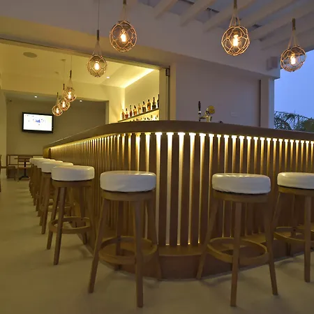Hotel Sunrise Gardens 4*