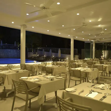Hotel Sunrise Gardens 4*